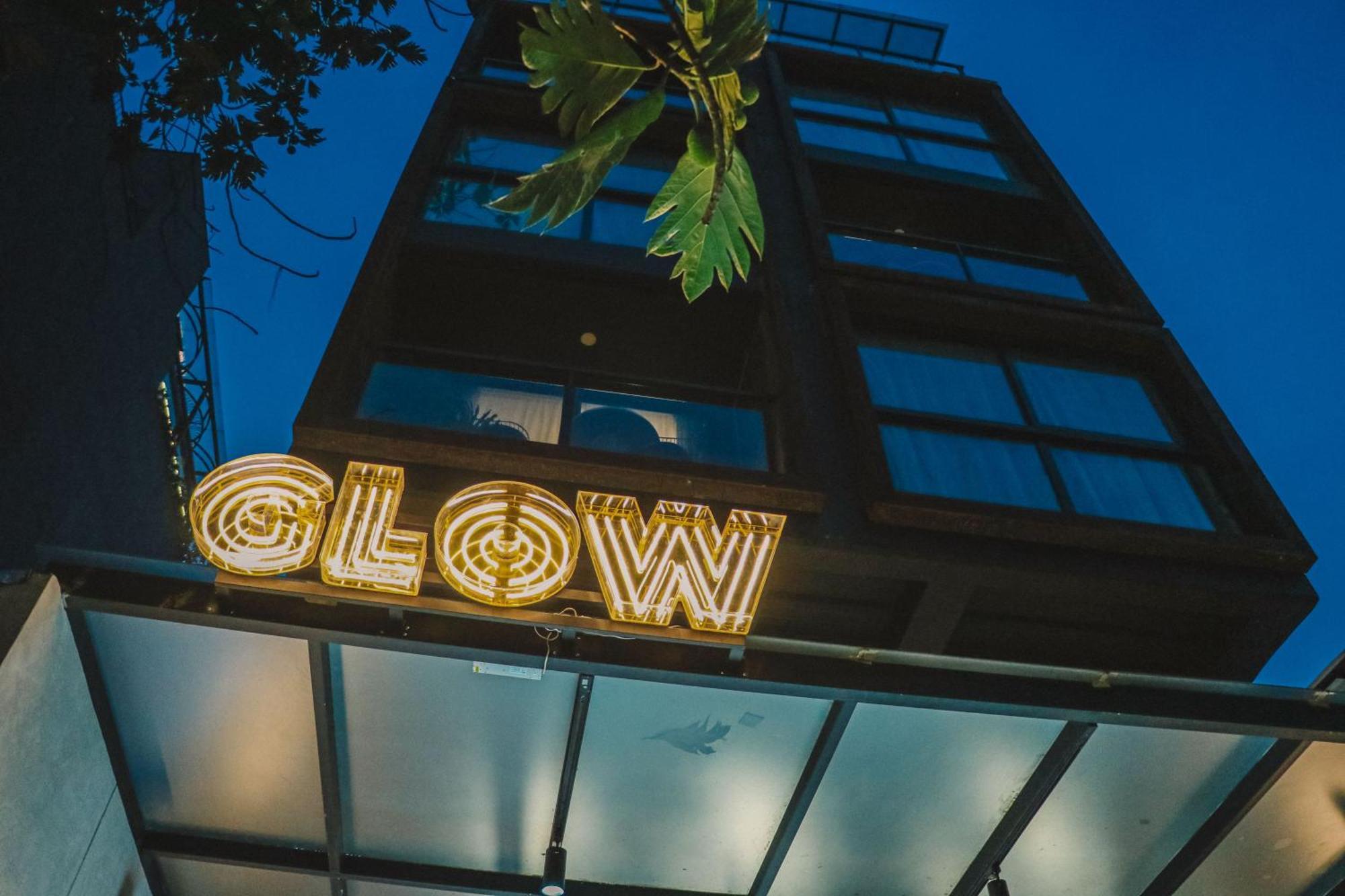 Glow Medellin Bagian luar foto